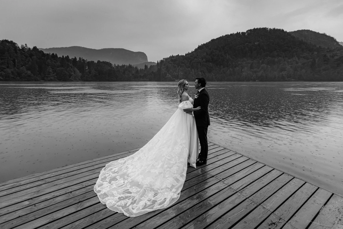 Couple by the lake, black and white
